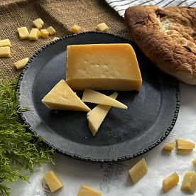 Сыр Кебрачо (6мес) ОРГАНИК, Аривера