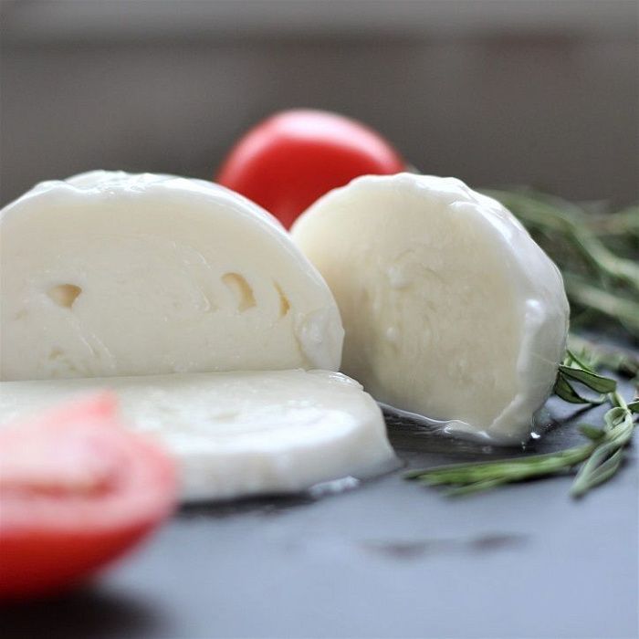 Сыр Моцарелла, ферма Сергея Остапова