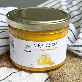 Мед-суфле с морошкой