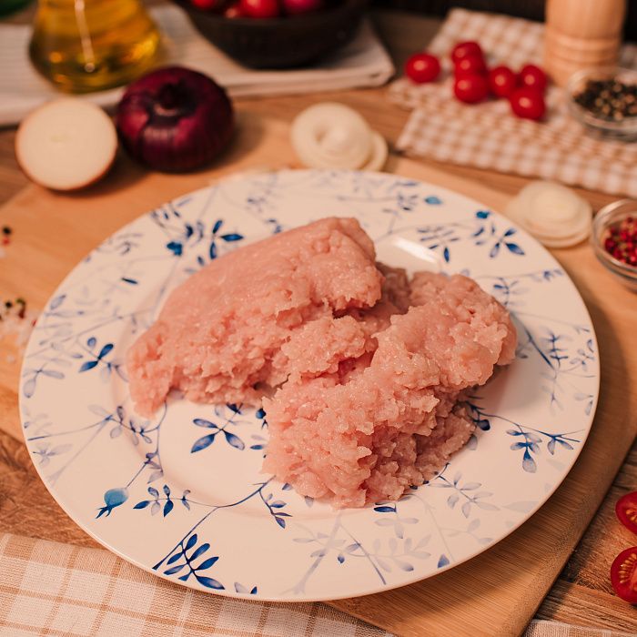 Фарш из мяса домашнего цыпленка
