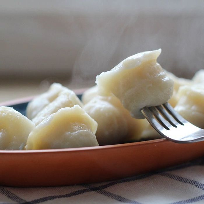 Вареники с картошкой и жареным луком домашние