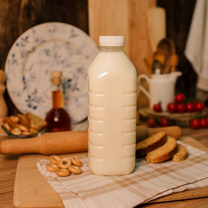 Молоко коровье сырое, ферма Татьяны Кузьмич