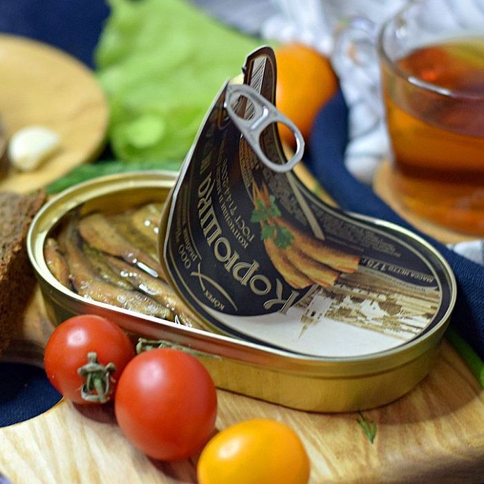 Корюшка ладожская копченая, в масле
