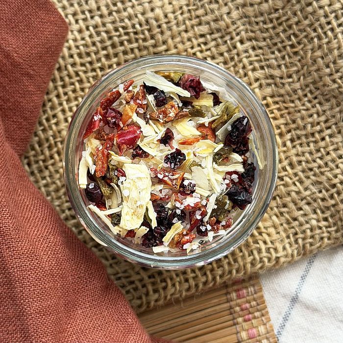 Соль Пряная Карелия с брусникой