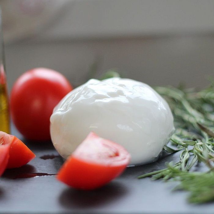 Сыр Моцарелла, ферма Сергея Остапова