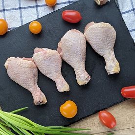 Голень фермерского цыпленка