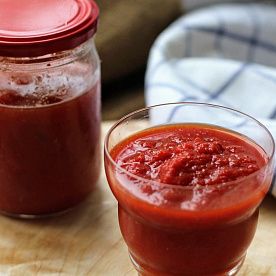 Аджика с томатом с фермы Лебедь